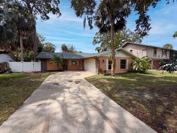 5122 BAY BOULEVARD , PORT RICHEY, FL 34668