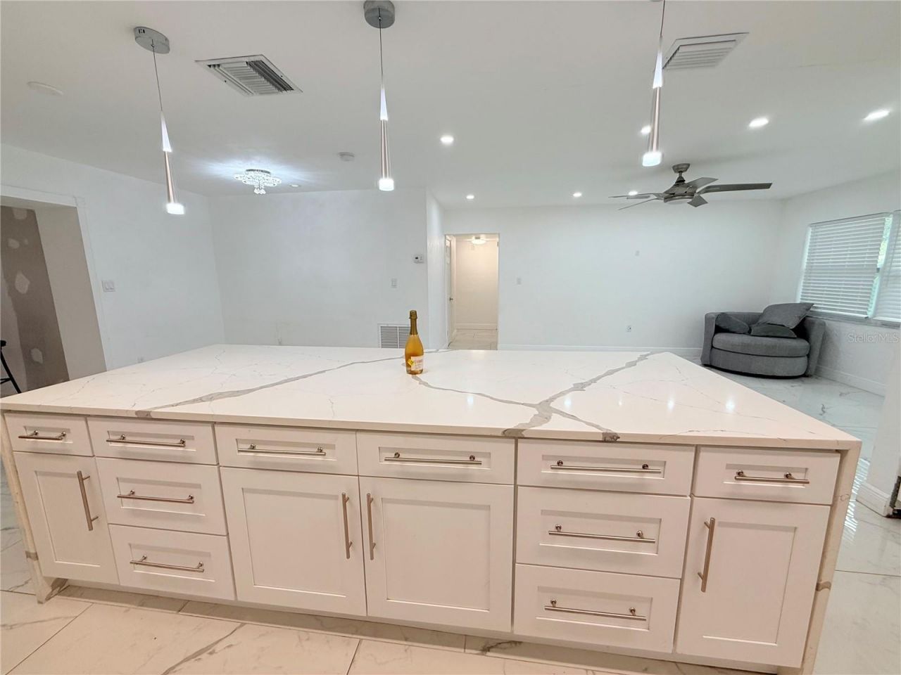1557 Robinson Drive N, Saint Petersburg, FL 33710 Photo