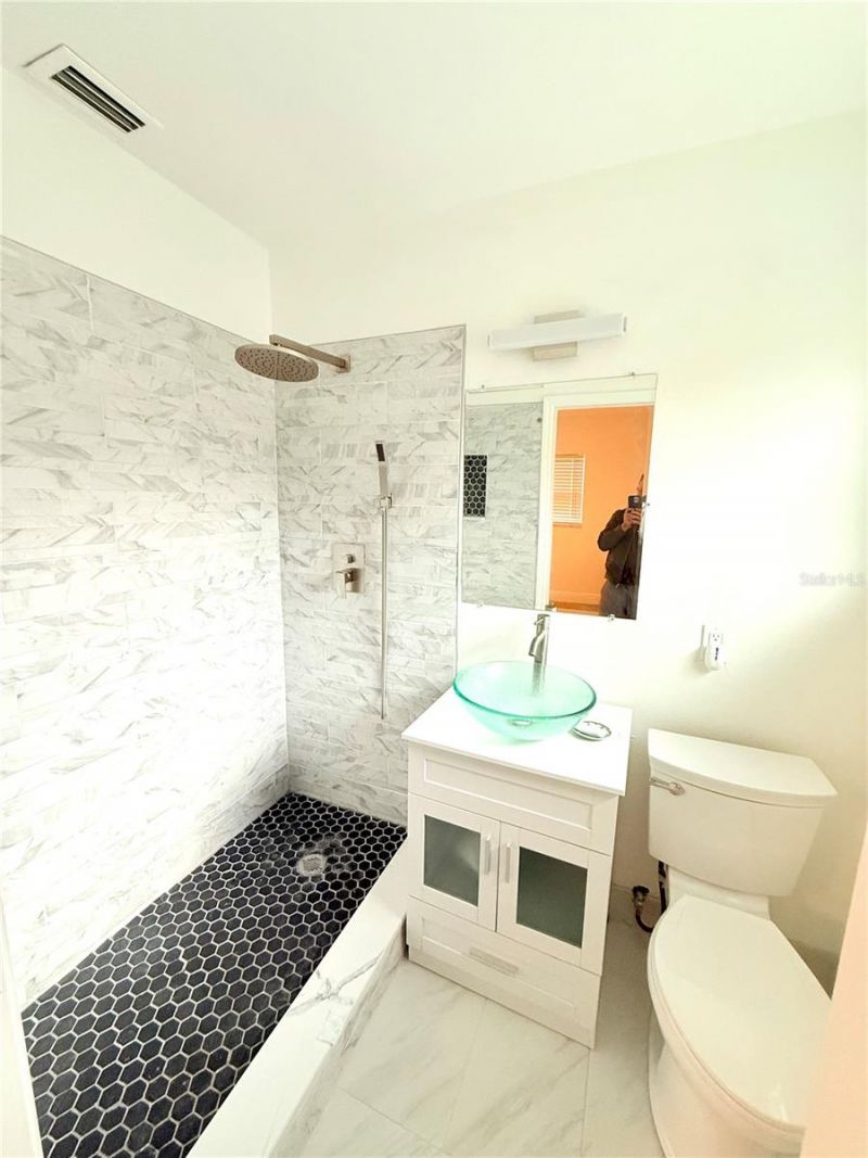 1557 Robinson Drive N, Saint Petersburg, FL 33710 Photo