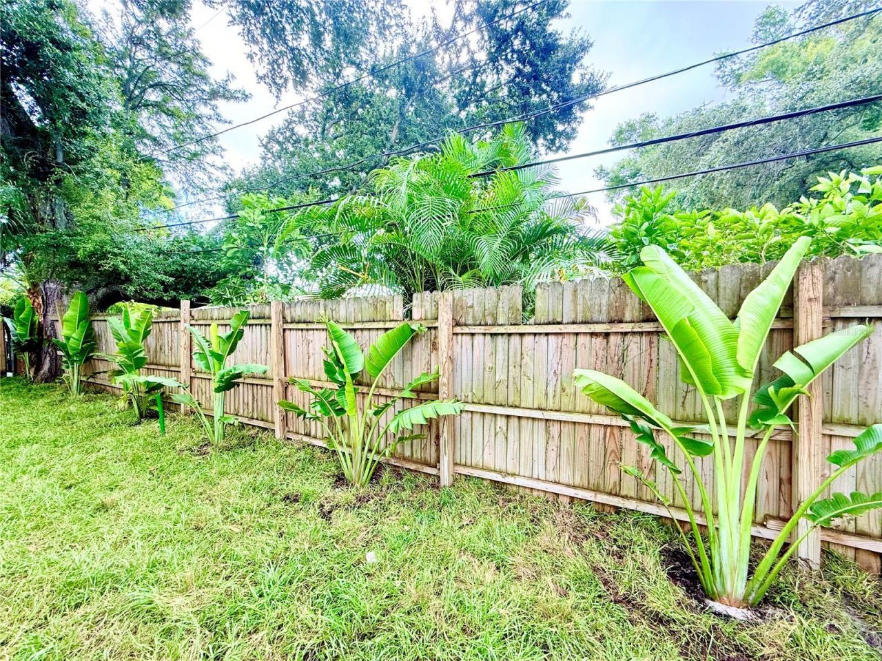 1557 Robinson Drive N, Saint Petersburg, FL 33710 Photo