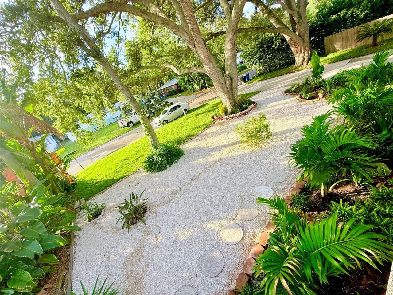 1557 Robinson Drive N, Saint Petersburg, FL 33710 Photo