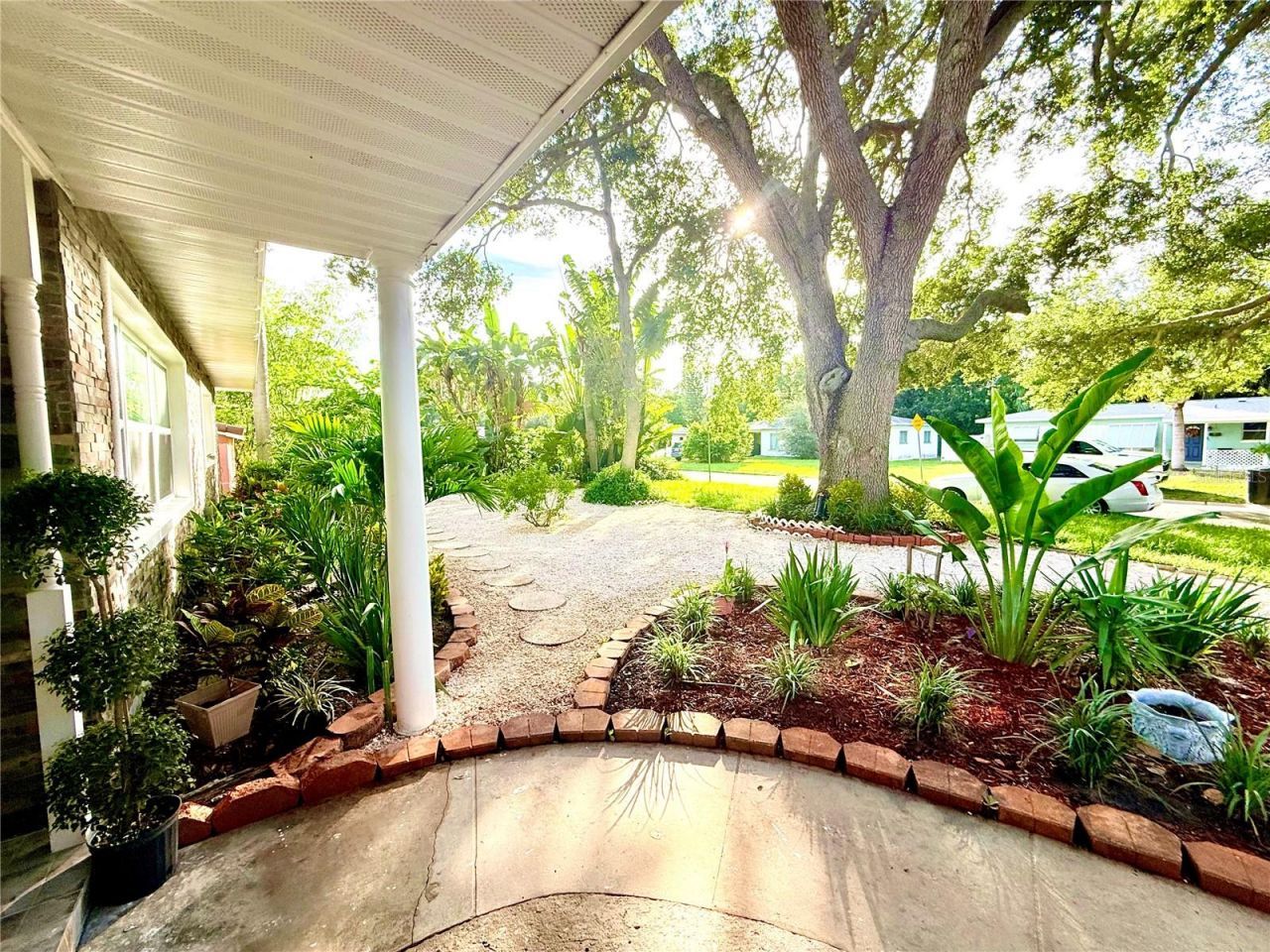 1557 Robinson Drive N, Saint Petersburg, FL 33710 Photo