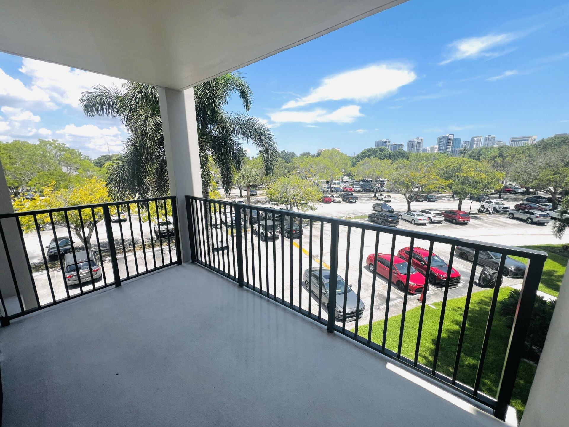 1000 River Reach Drive, Unit 320, Fort Lauderdale, FL 33315 Photo