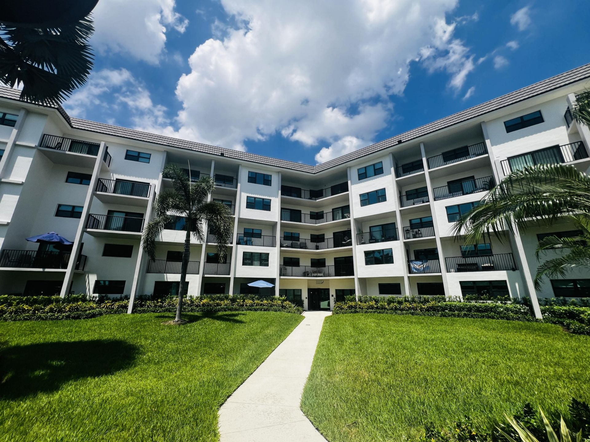1000 River Reach Drive, Unit 320, Fort Lauderdale, FL 33315 Photo
