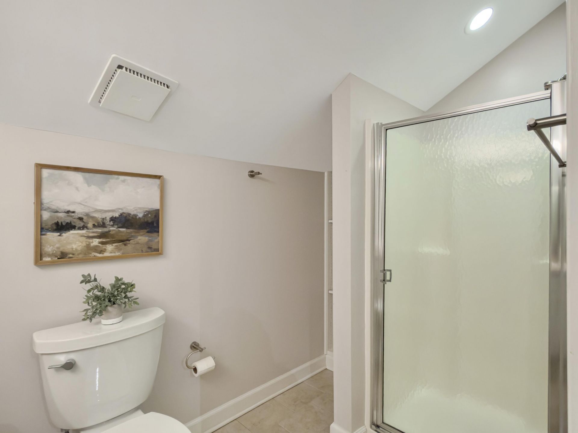 523 W Carolina Avenue Photo 43