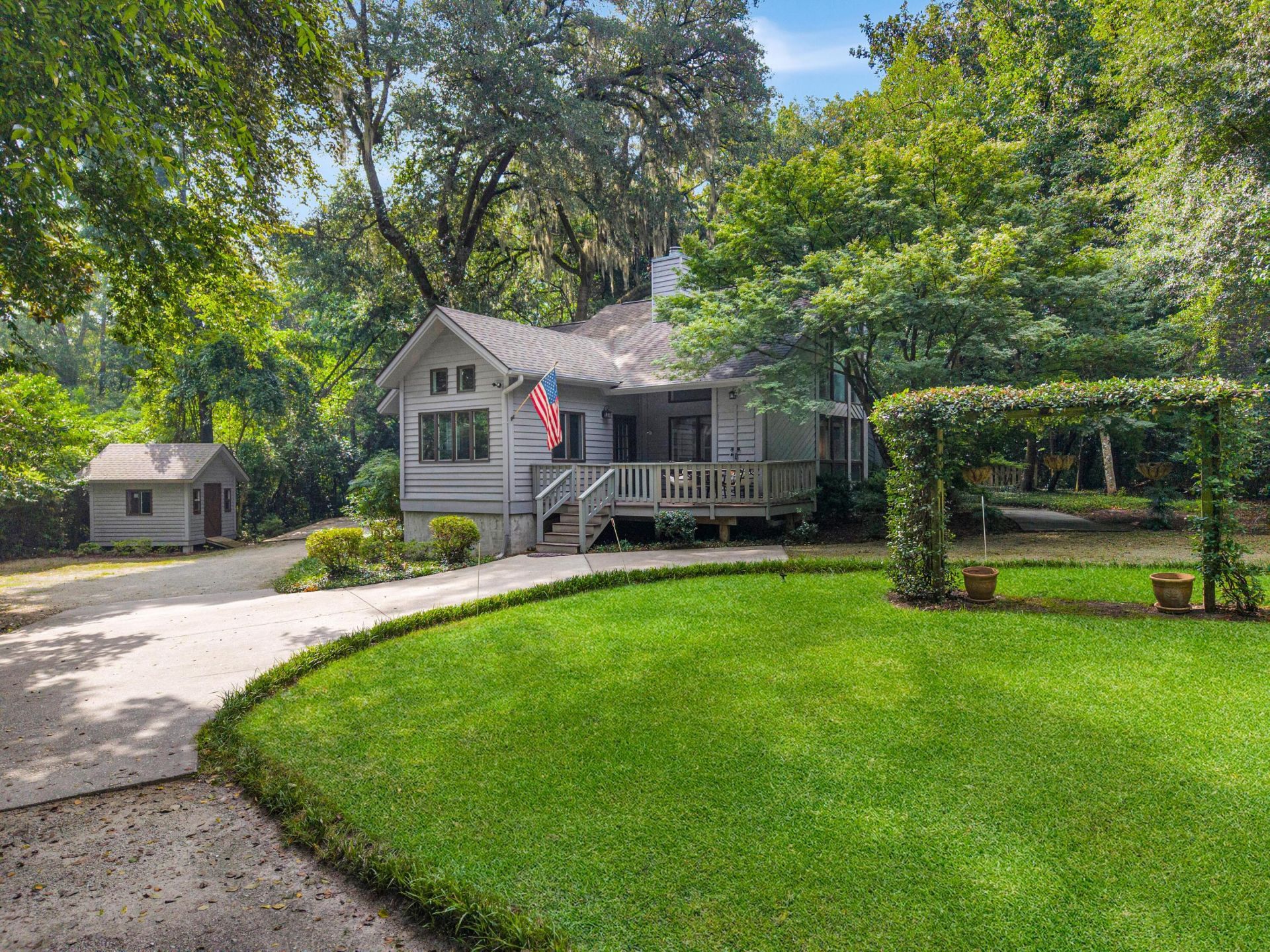 523 W Carolina Avenue Photo 60