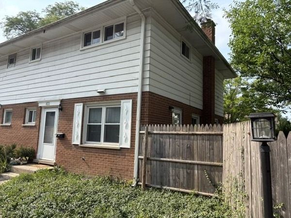 822 SKOKIE Boulevard , Unit F, Wilmette, IL 60091