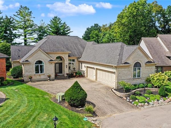55 Pinehurst Place, Springboro, OH 45066