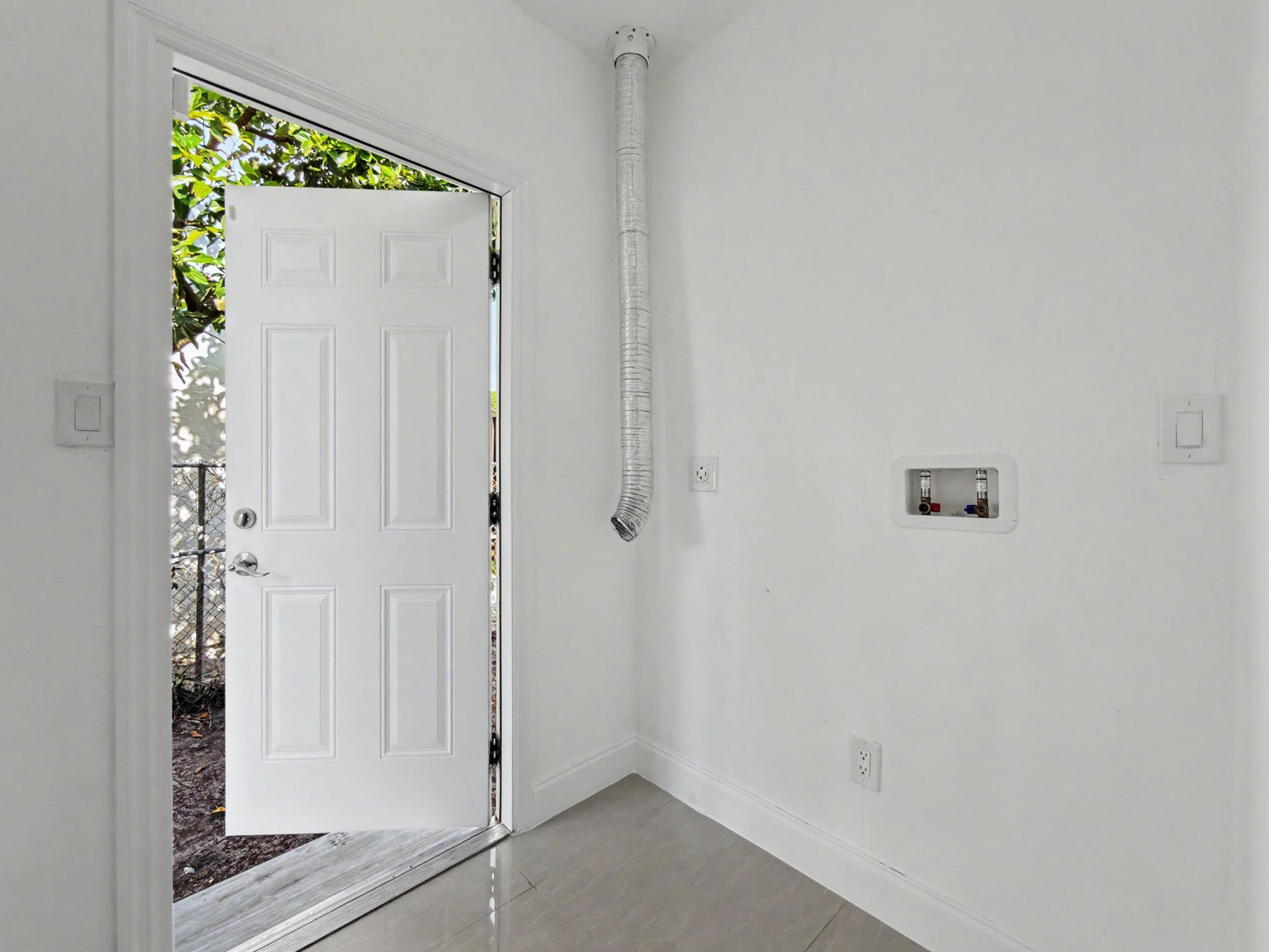 1880 NW 65th Street, Miami, FL 33147 Photo