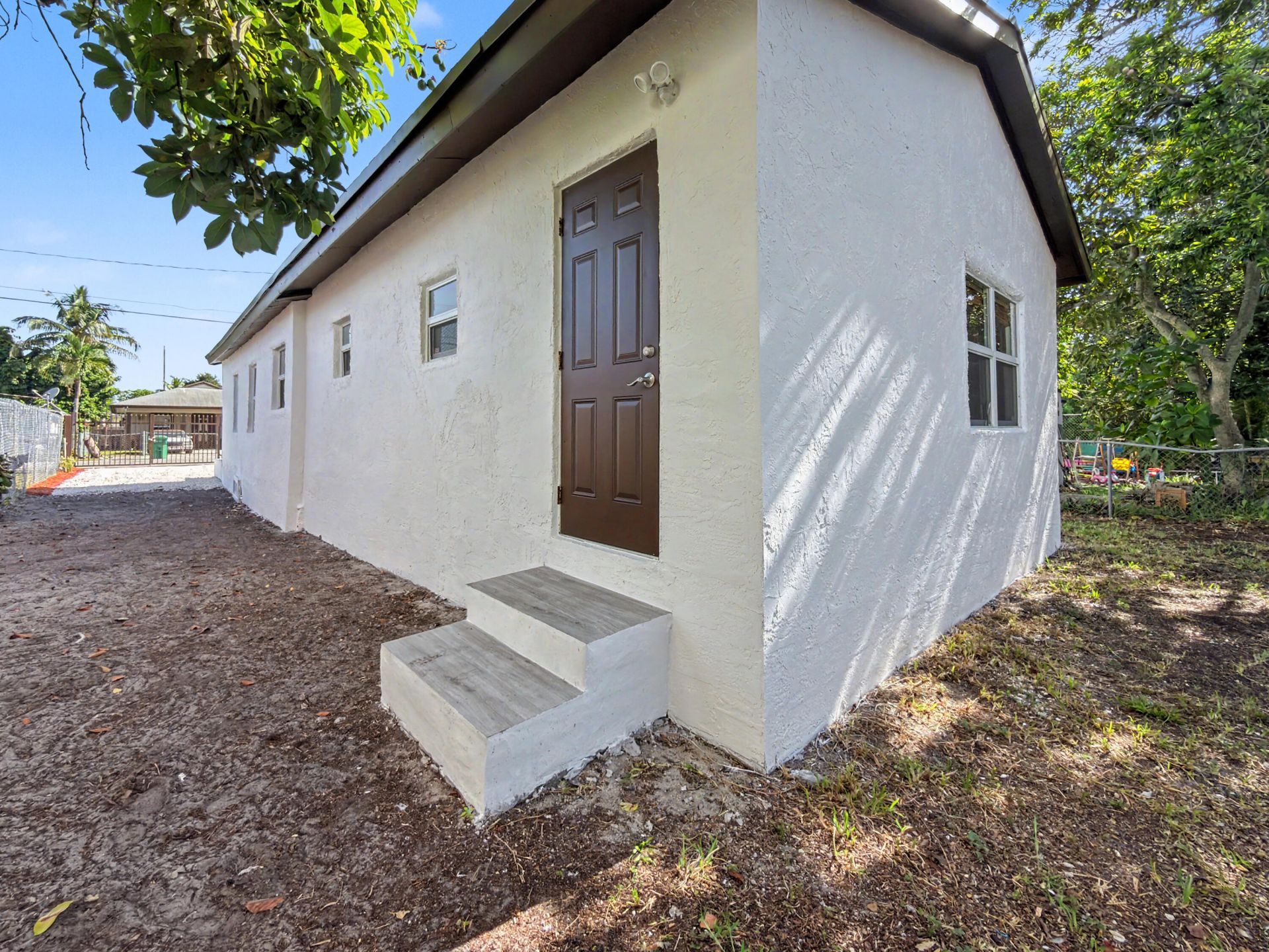 1880 NW 65th Street, Miami, FL 33147 Photo