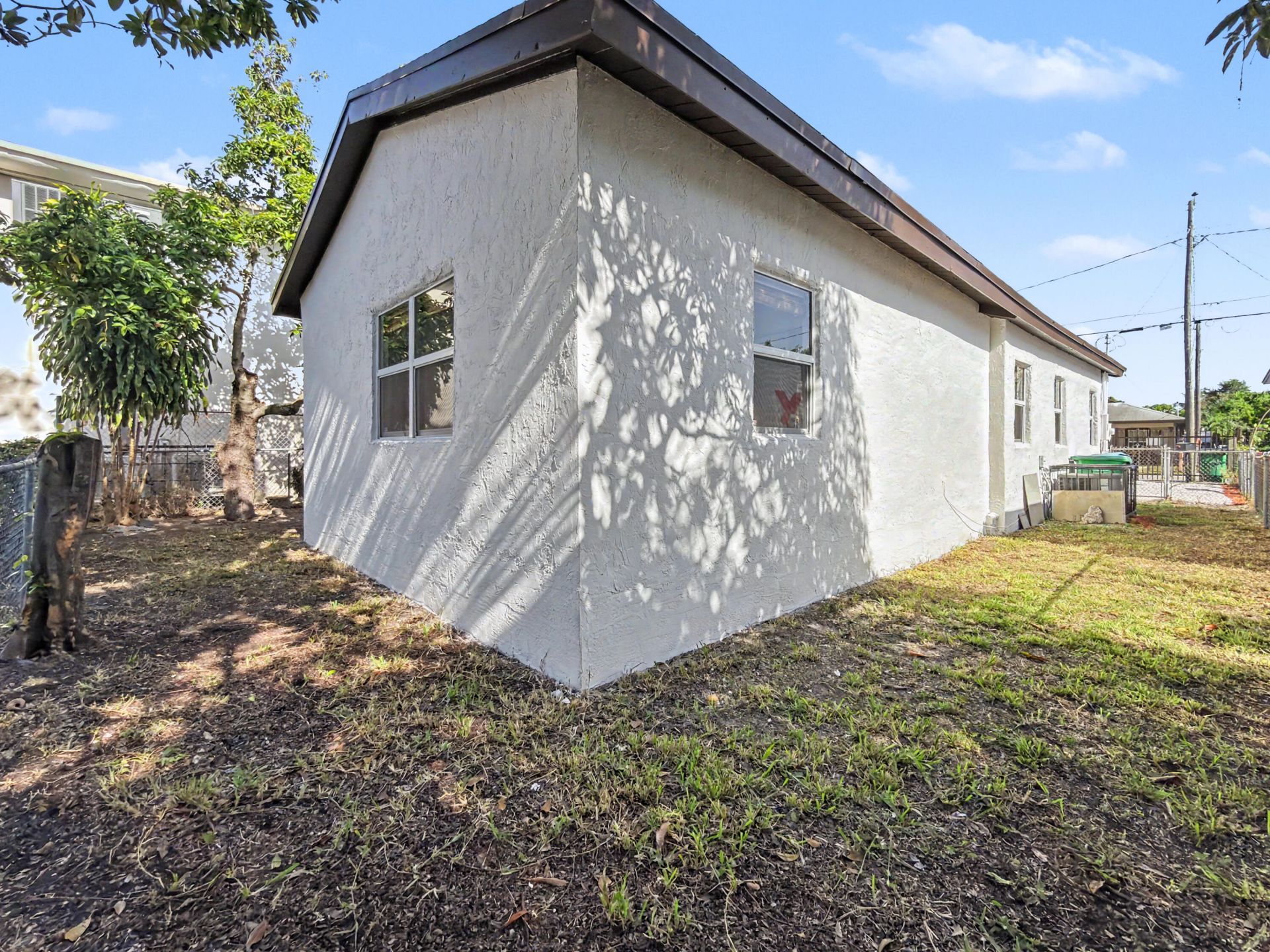1880 NW 65th Street, Miami, FL 33147 Photo