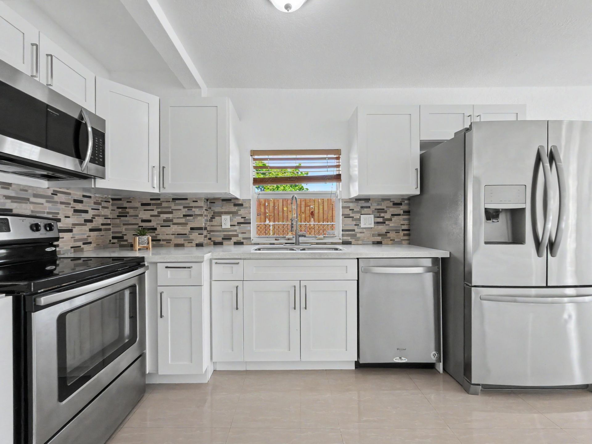 1880 NW 65th Street, Miami, FL 33147 Photo
