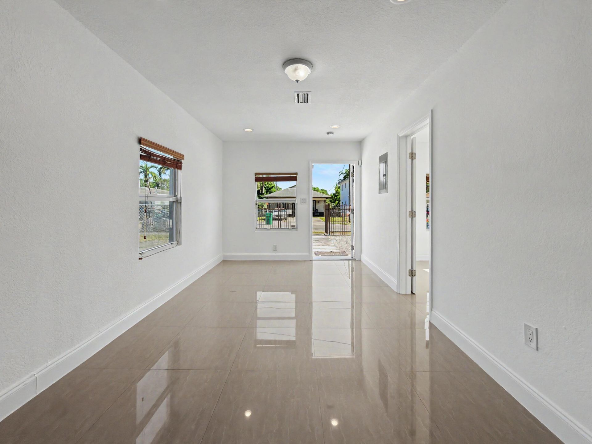 1880 NW 65th Street, Miami, FL 33147 Photo