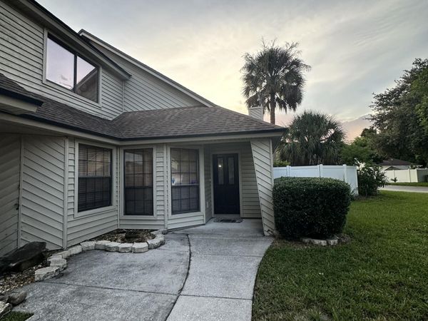 2830 W LANTANA LAKES Drive, Jacksonville, FL 32246