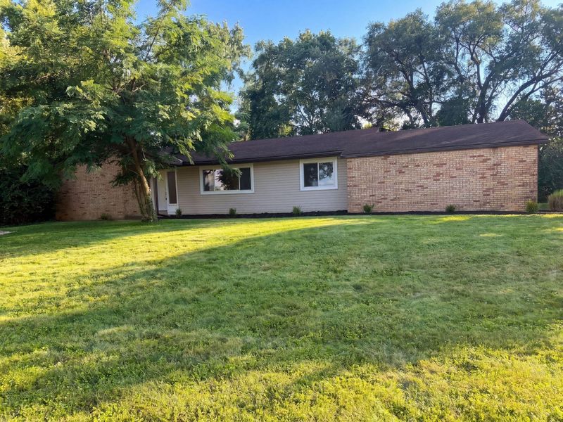 725 Lawson Drive, Westerville, OH 43081 Photo 1