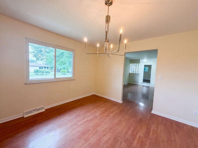 725 Lawson Drive, Westerville, OH 43081 Photo 17