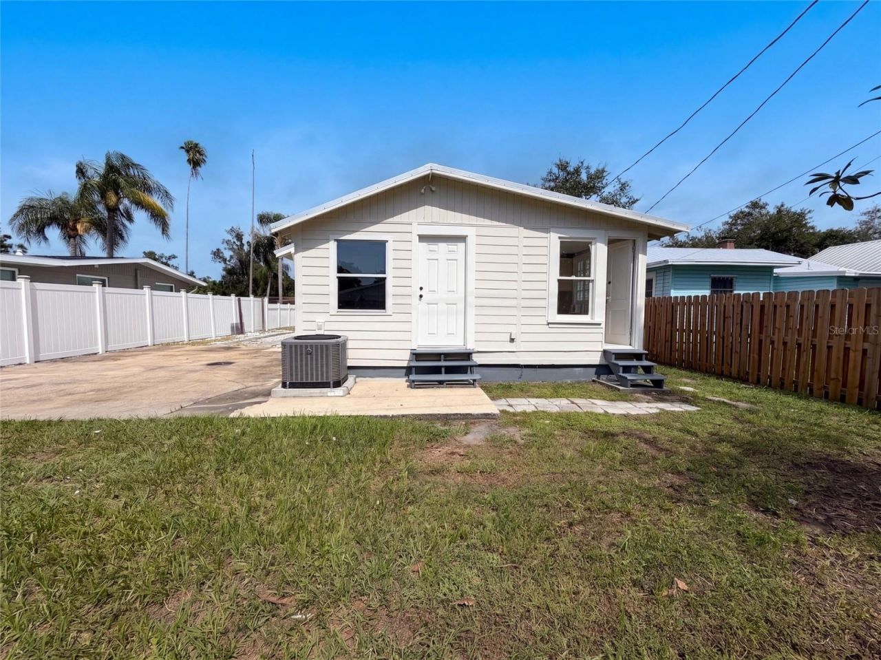 1134 Pattison Avenue , Sarasota, FL 34237 Photo
