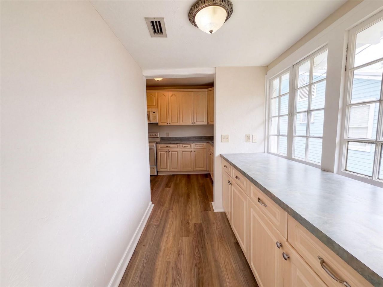 1134 Pattison Avenue , Sarasota, FL 34237 Photo