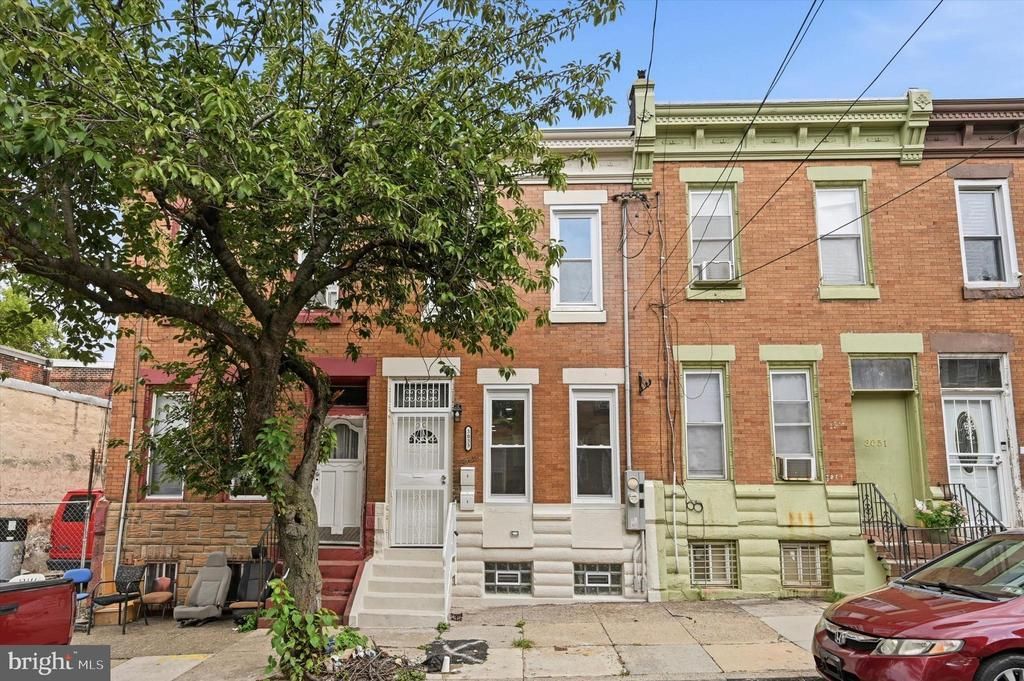 3053 N 8th Street, Philadelphia, PA 19133 Main Photo