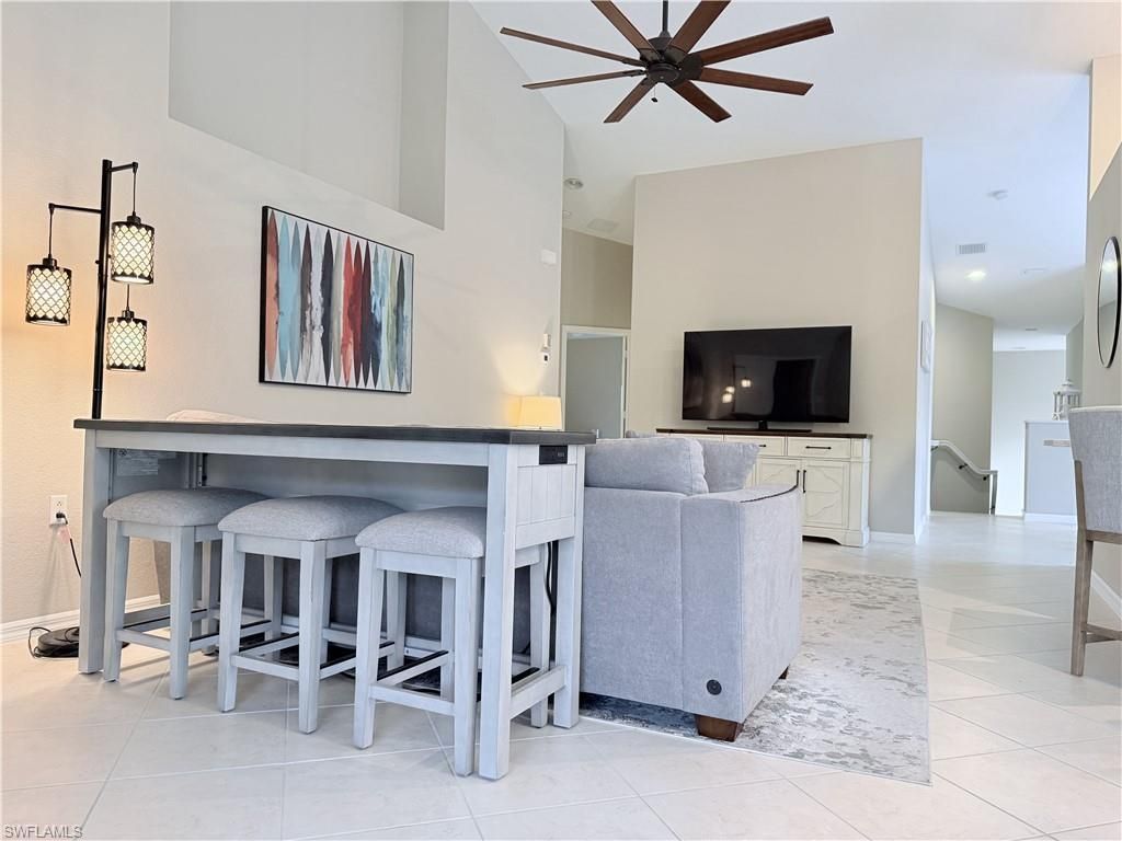 6345 Lexington Ct , Unit 201, Naples, FL 34110 Photo