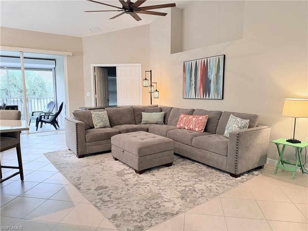 6345 Lexington Ct , Unit 201, Naples, FL 34110 Photo