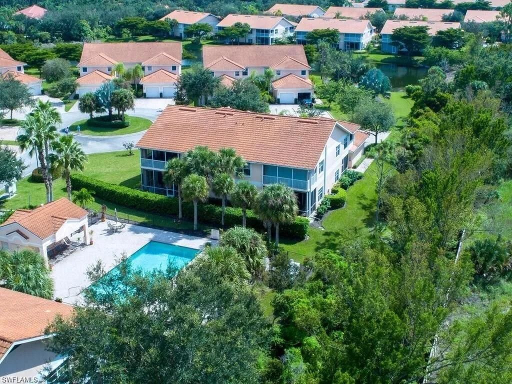 6345 Lexington Ct , Unit 201, Naples, FL 34110 Photo