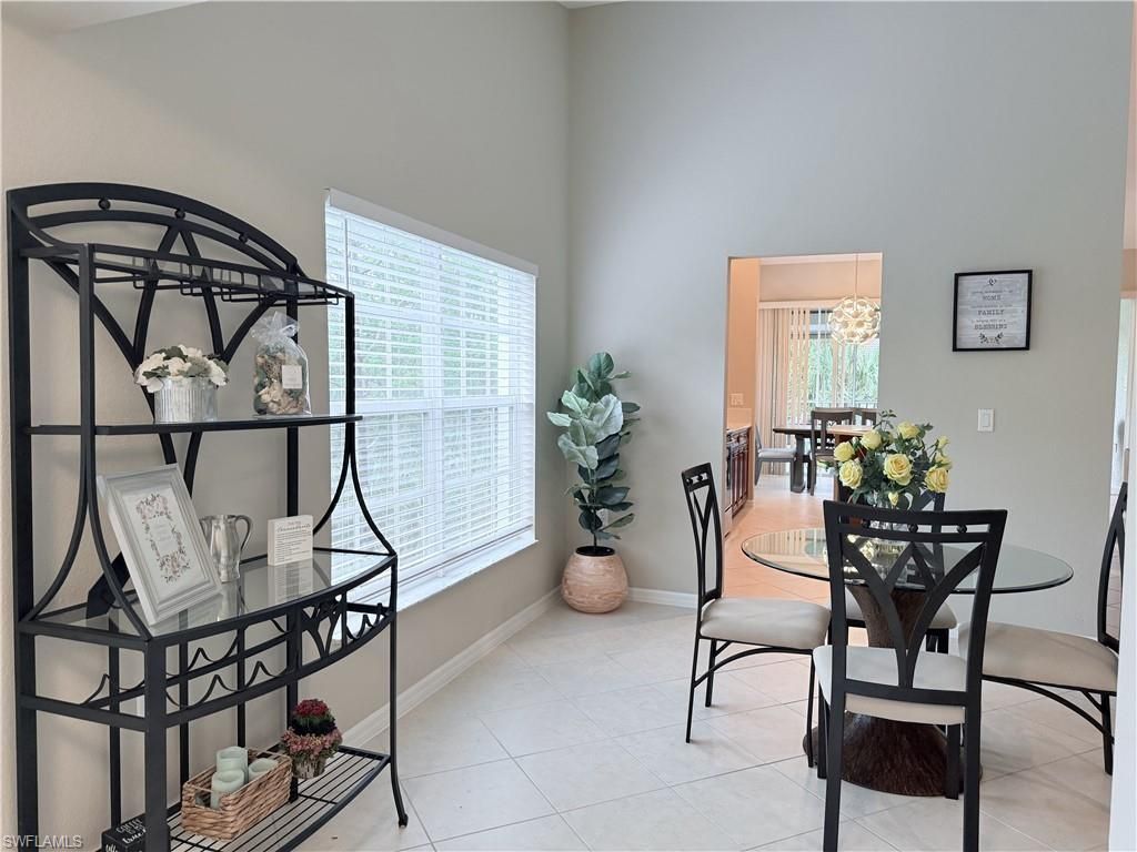 6345 Lexington Ct , Unit 201, Naples, FL 34110 Photo