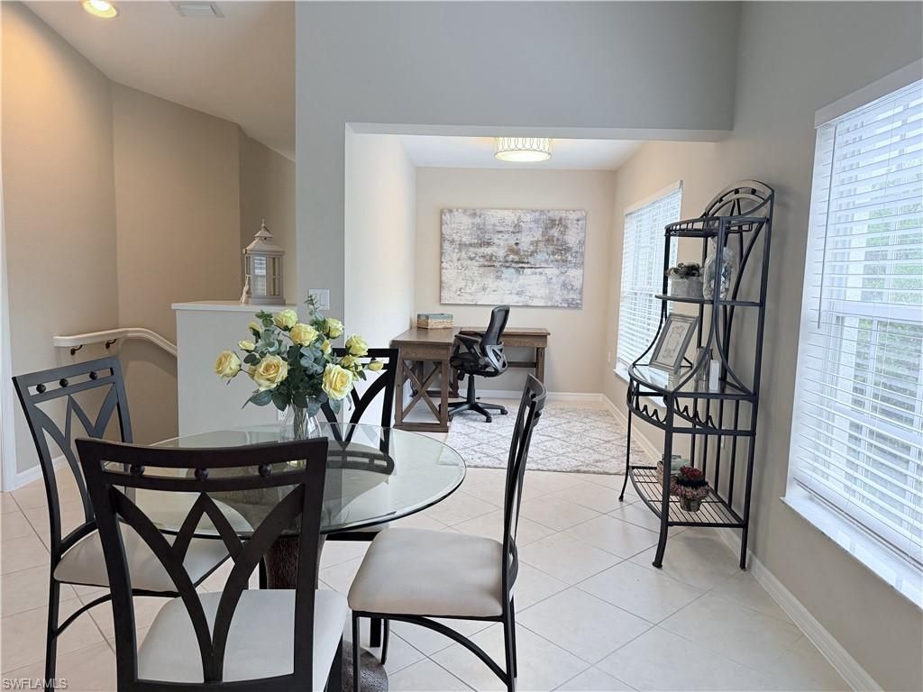 6345 Lexington Ct , Unit 201, Naples, FL 34110 Photo