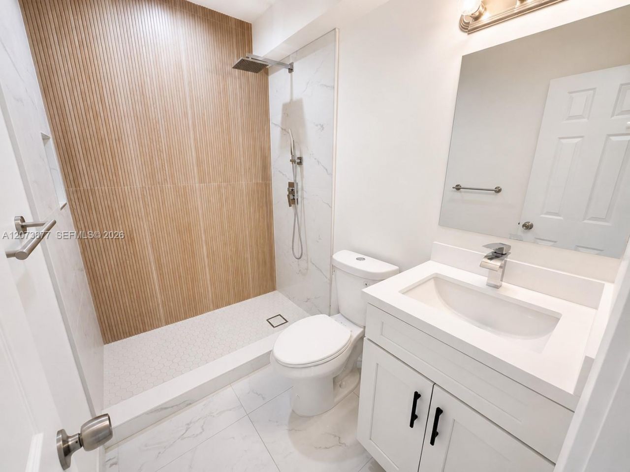 1800 NE 154th St , North Miami Beach, FL 33162 Photo