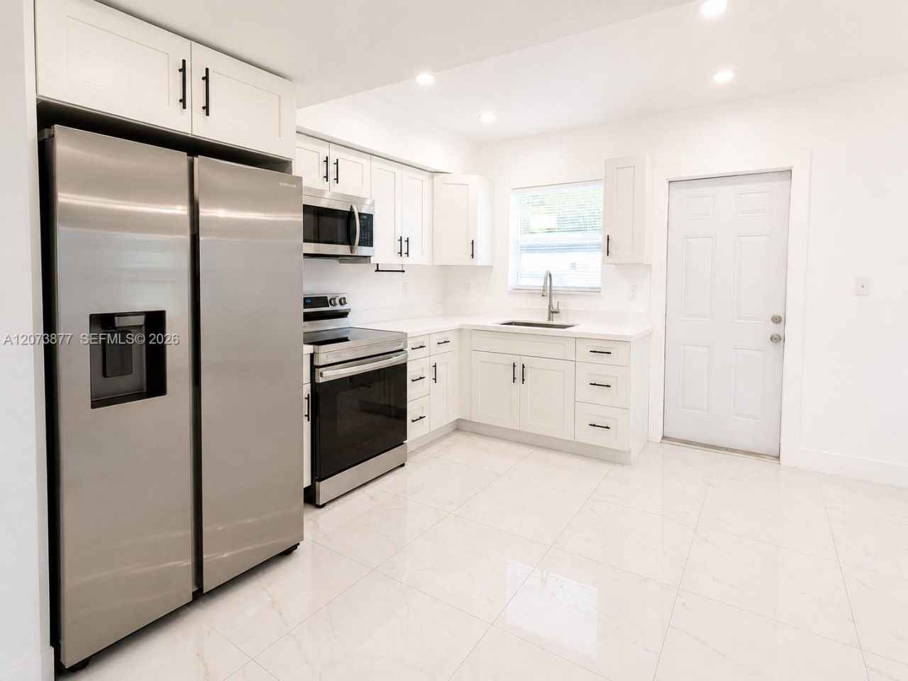 1800 NE 154th St , North Miami Beach, FL 33162 Photo