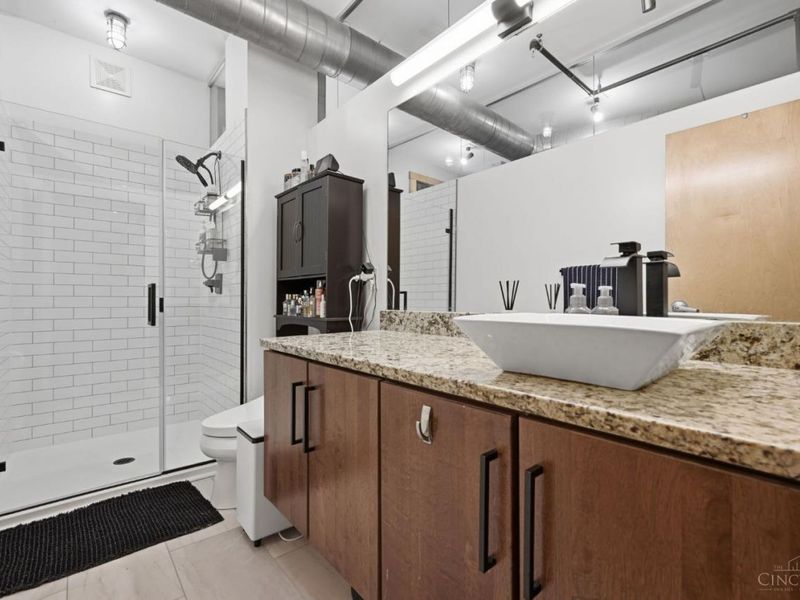 1237 Vine, Unit 5, Cincinnati, OH 45202 Photo 23