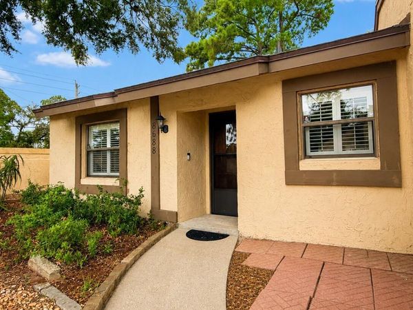 8688 DEERMOSS Way W, Jacksonville, FL 32217