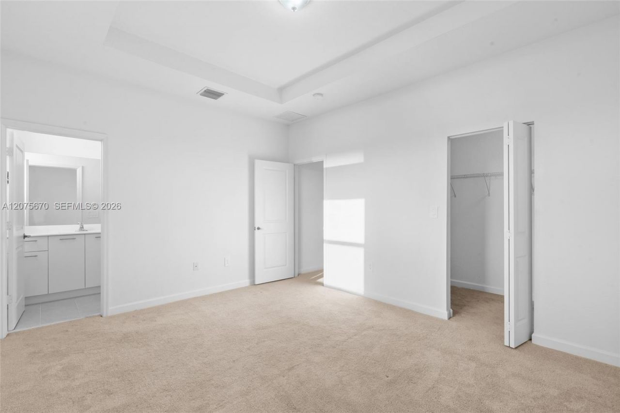 12428 NW 23rd Ct , Miami, FL 33167 Photo