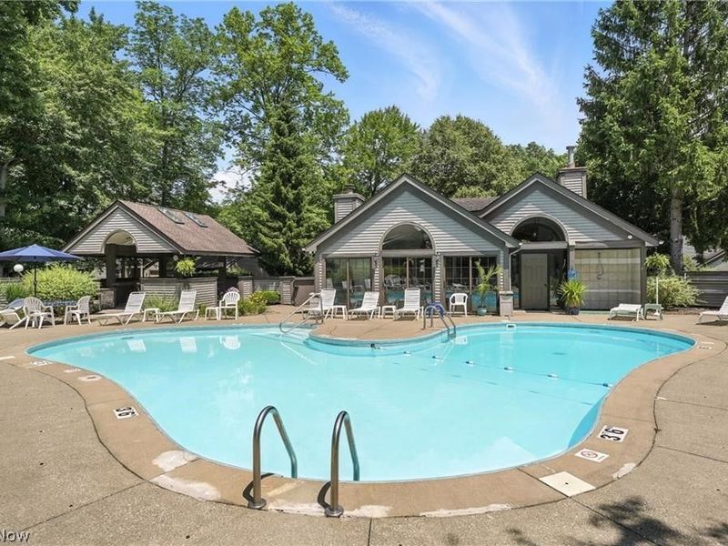1293 Redtail Hawk Drive, Unit 4, Boardman, OH 44512 Photo 3