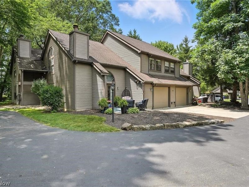 1293 Redtail Hawk Drive, Unit 4, Boardman, OH 44512 Photo 30