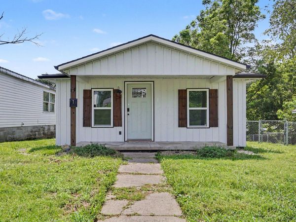 7 E Vine Street, Jackson, OH 45640