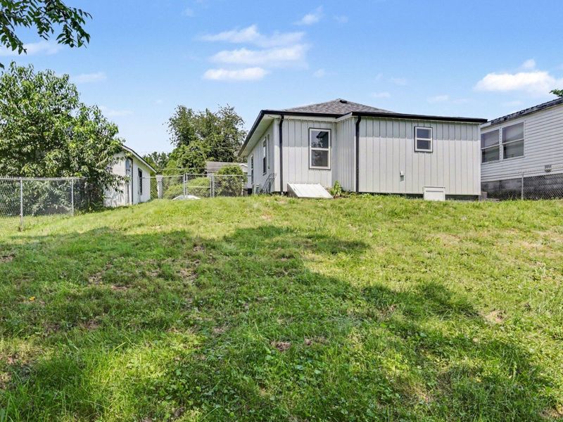 7 E Vine Street, Jackson, OH 45640 Photo 5