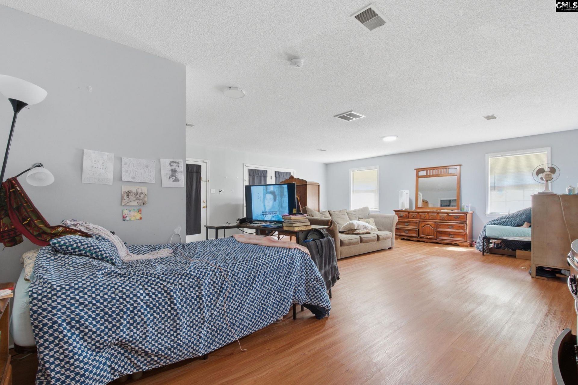 207 Dolly Street  Photo 20