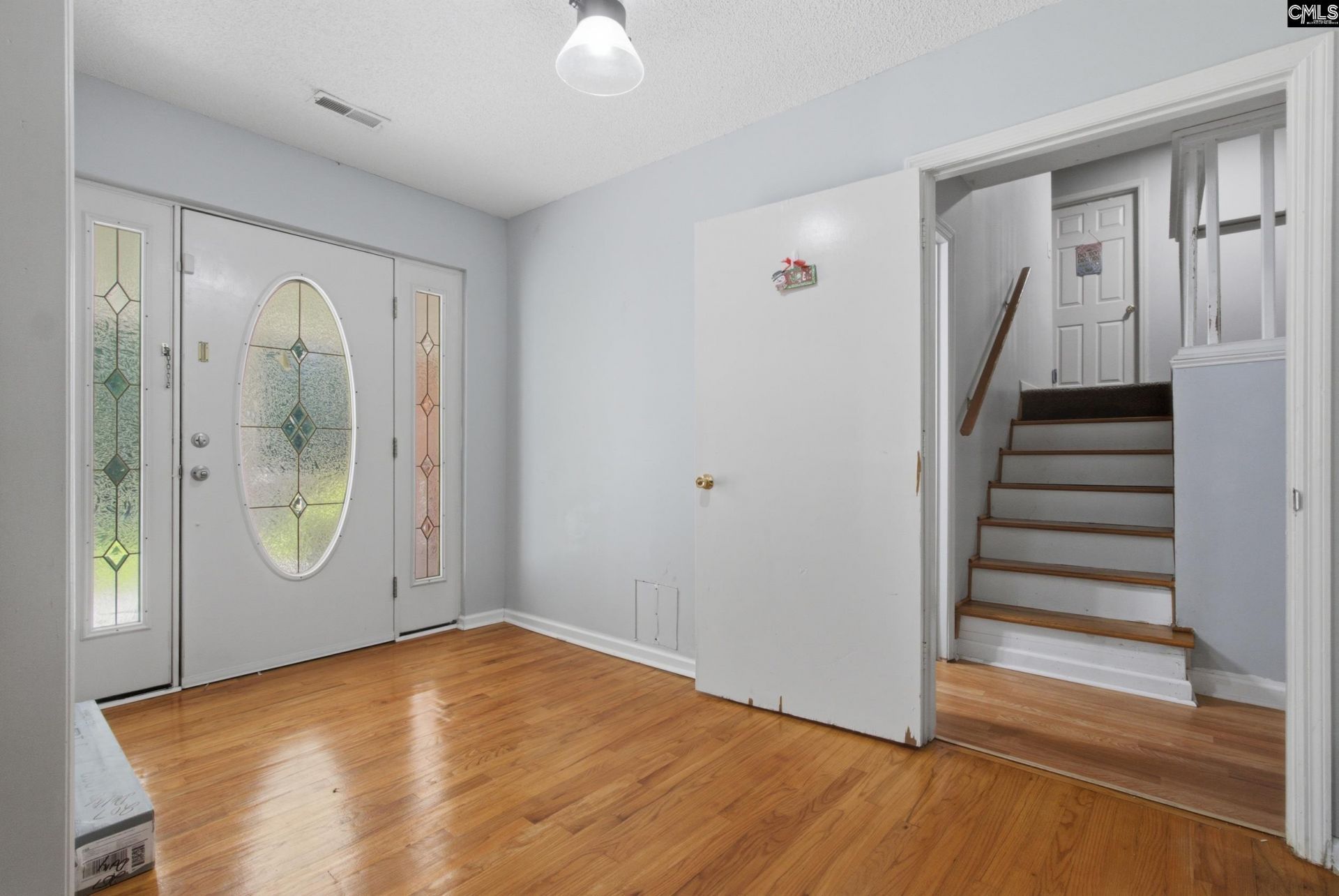 207 Dolly Street  Photo 24
