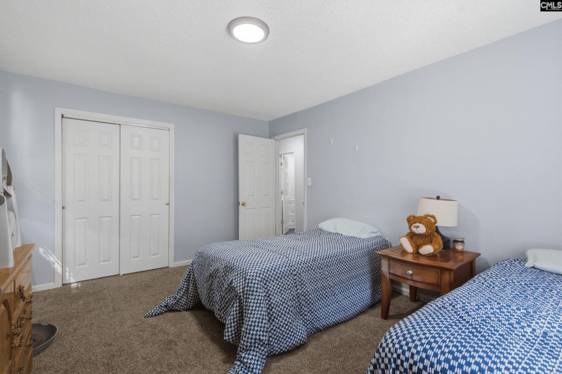 207 Dolly Street  Photo 28