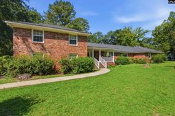 207 Dolly Street  photo 4