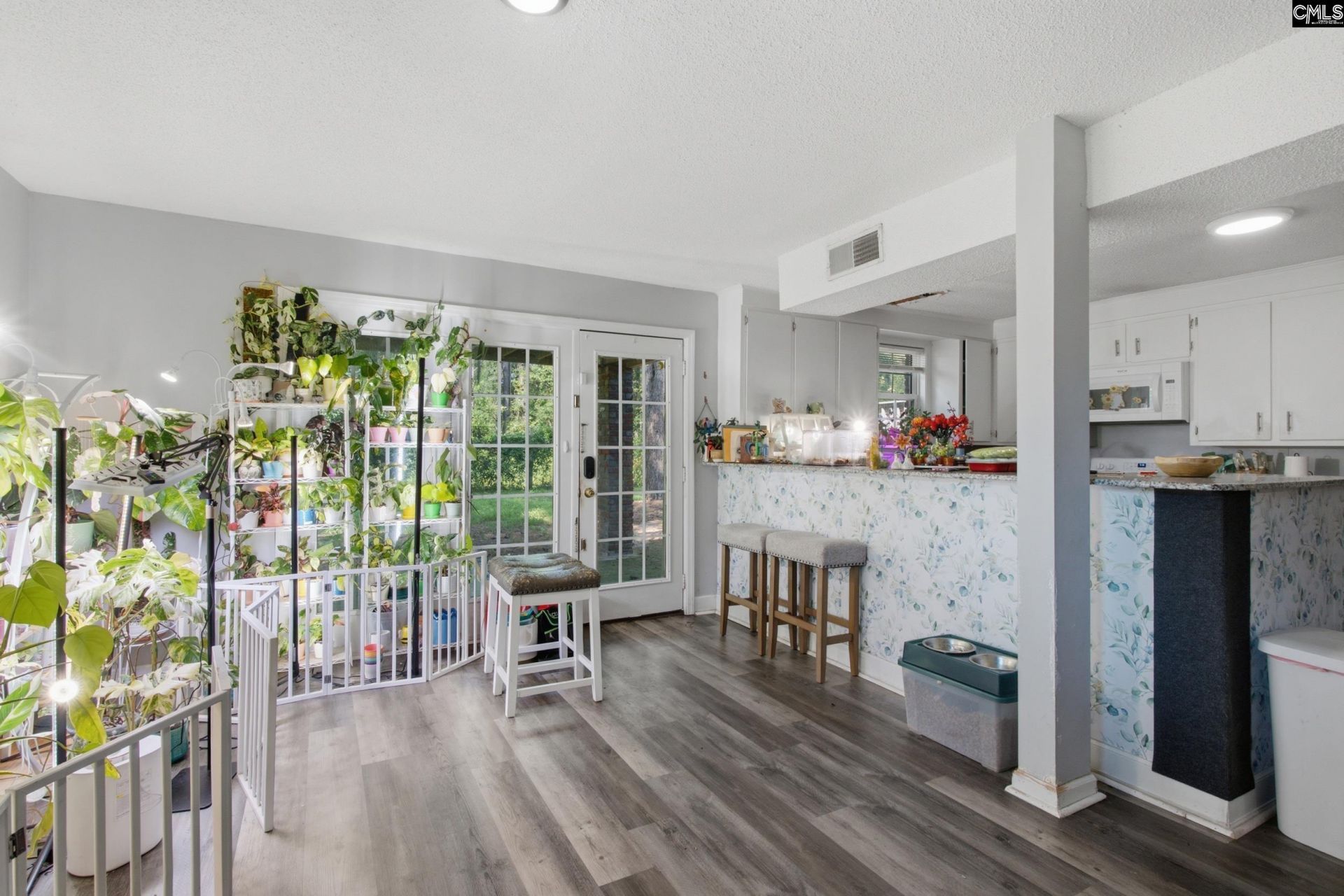 207 Dolly Street  Photo 39