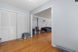 207 Dolly Street  photo 4
