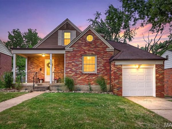 608 Ellwine Drive, St Louis, MO 63125