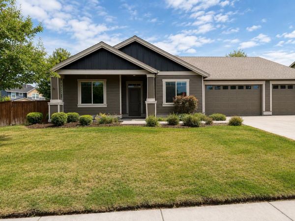 3707 Birddog Drive, Klamath Falls, OR 97603