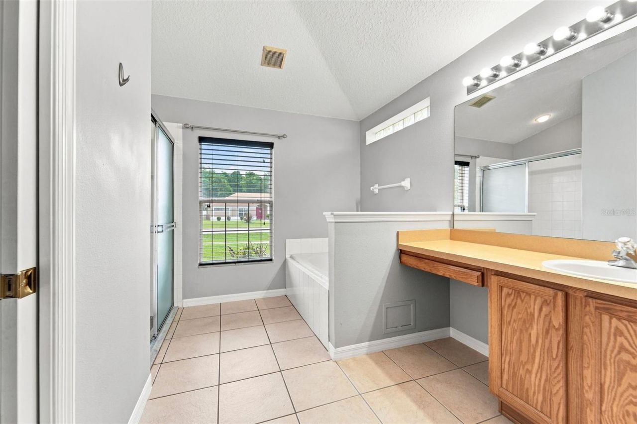 614 Red Mulberry Drive , Deltona, FL 32725 Photo