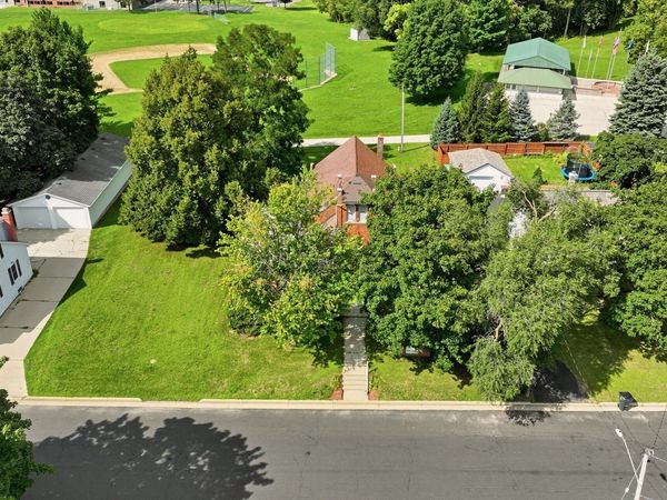 414 Grove St, Sullivan, WI 53178