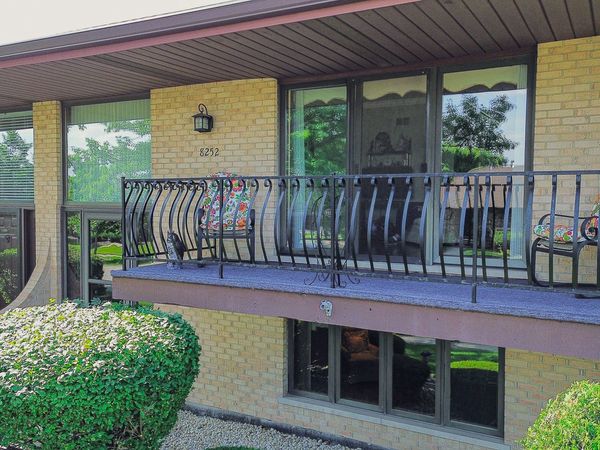 8252 Ashley Lane, Tinley Park, IL 60477