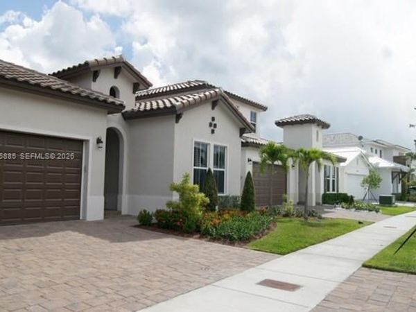 14920 SW 175th St , Miami, FL 33187