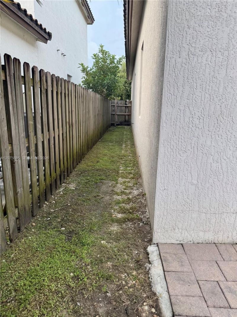 14920 SW 175th St , Miami, FL 33187 Photo